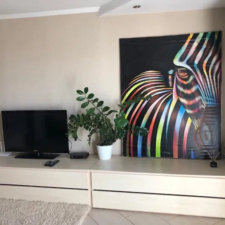 Cozy And Comfortable Apartment Черкаси Екстер'єр фото